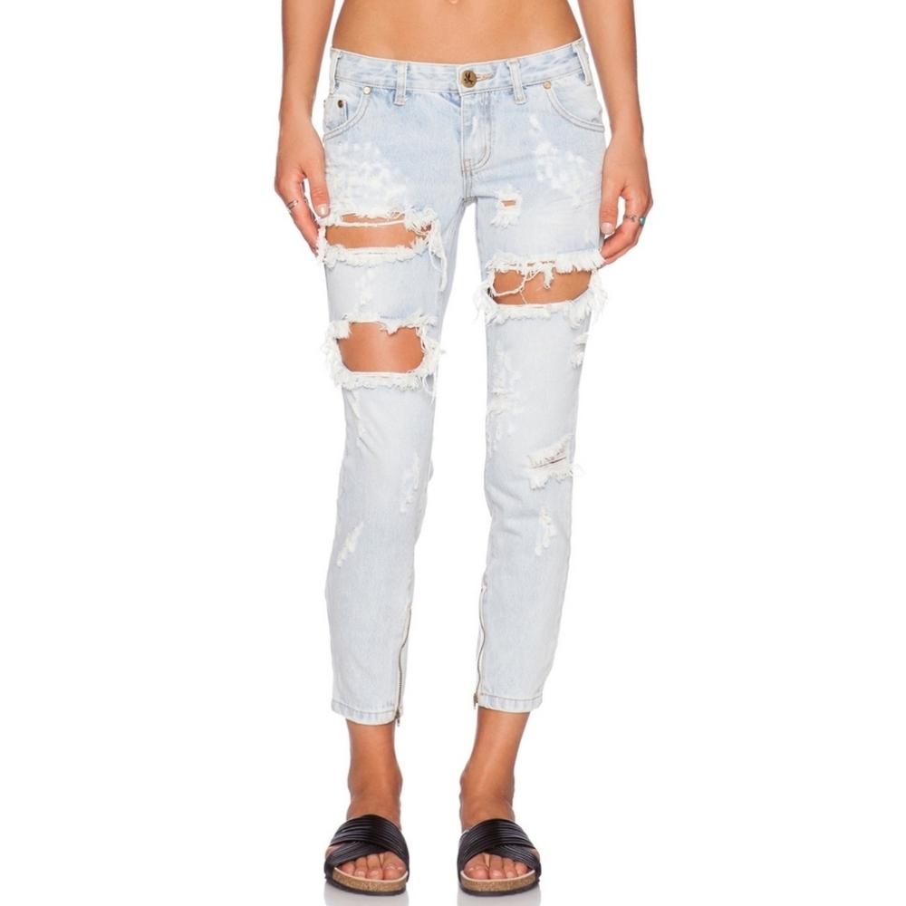SOLD****OneTeaspoon Trashed Freebirds Skinny Jeans Zipper Hem Distressed Jeans